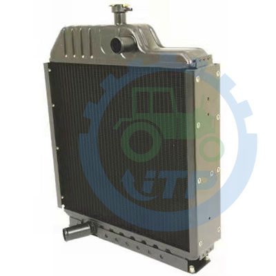 067327T1 θερμαντικό σώμα 435 Massey Ferguson μερών τρακτέρ 067323T1 425